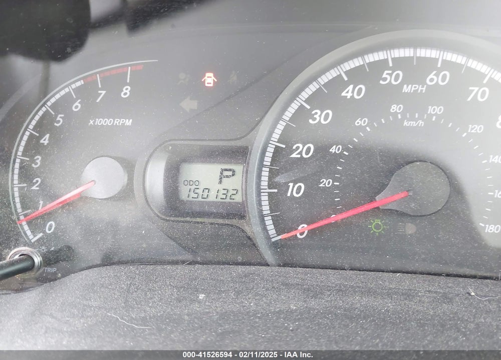 2011 TOYOTA SIENNA VIN: 5TDJK3DC6BS026526