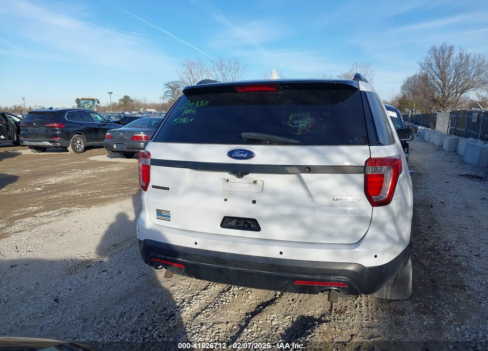 2016 FORD POLICE INTERCEPTOR VIN: 1FM5K8AT7GGA78375