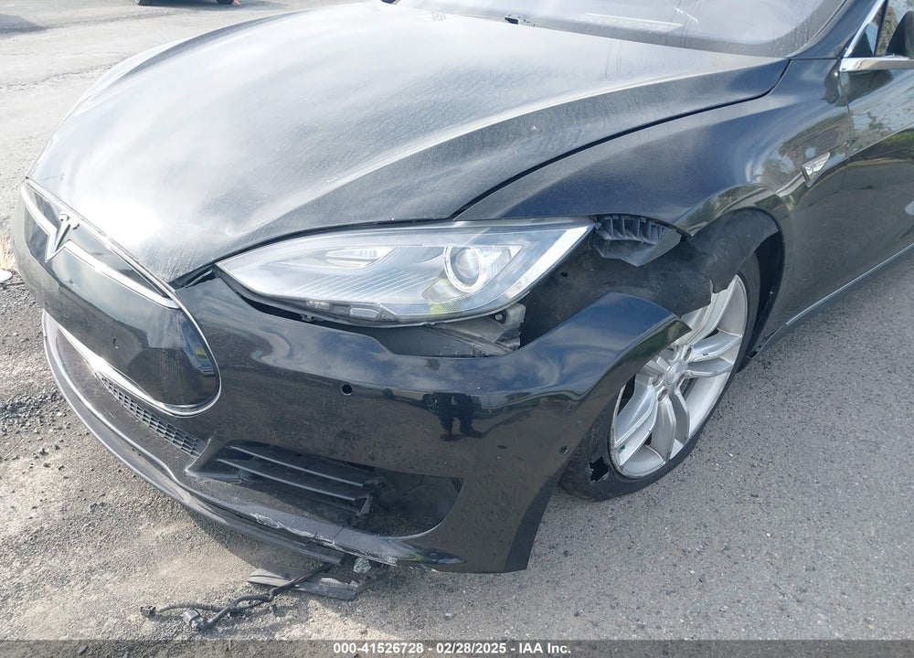 2016 TESLA MODEL S VIN: 5YJSA1E10GF131468