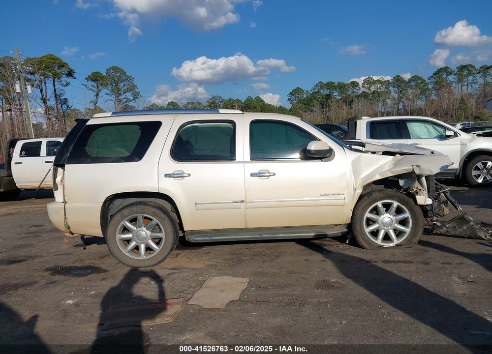 2013 GMC YUKON DENALI VIN: 1GKS1EEF6DR278035