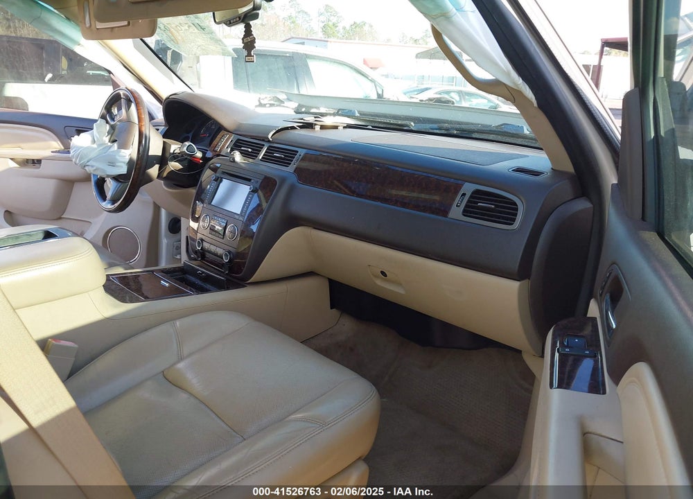 2013 GMC YUKON DENALI VIN: 1GKS1EEF6DR278035