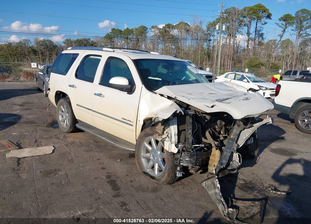 2013 GMC YUKON DENALI VIN: 1GKS1EEF6DR278035