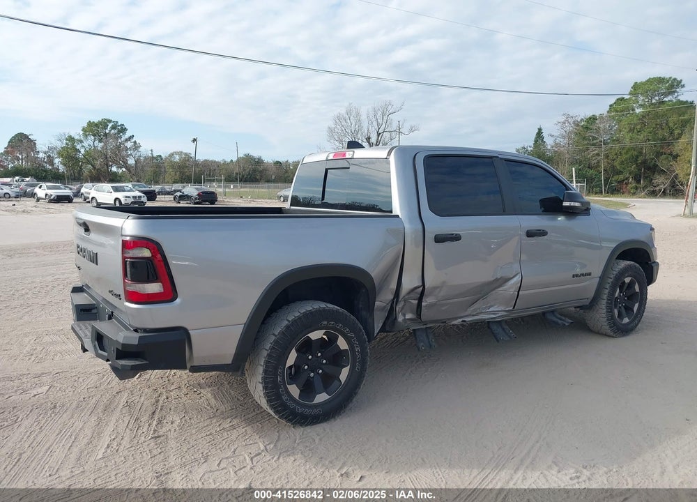 2022 RAM 1500 VIN: 1C6SRFLM7NN206711