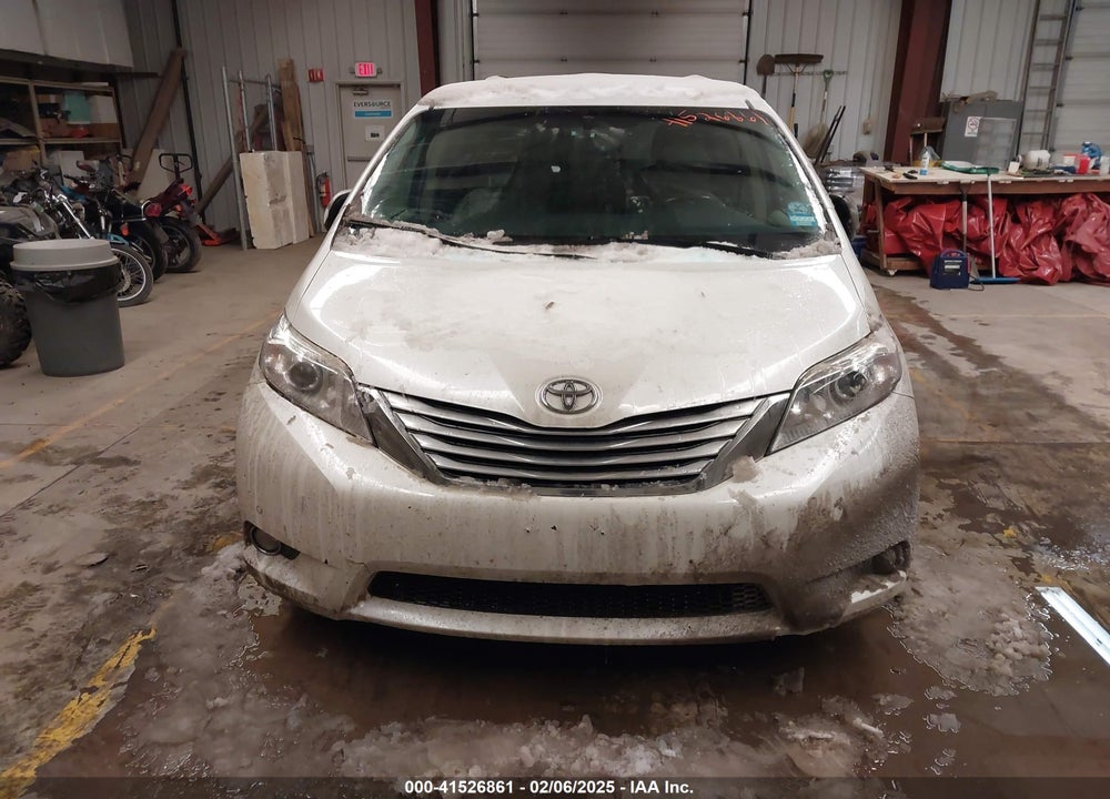 2011 TOYOTA SIENNA XLE LIMITED VIN: 5TDDK3DC0BS005250