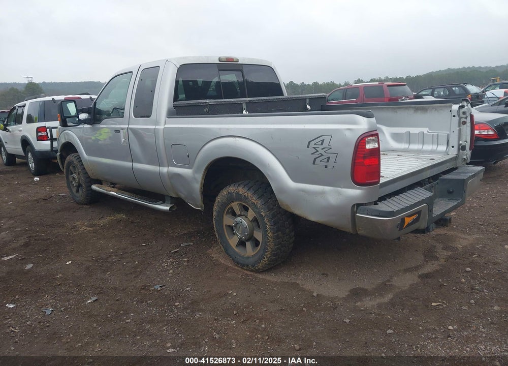 2011 FORD F-250 LARIAT VIN: 1FT7X2B63BEB03510