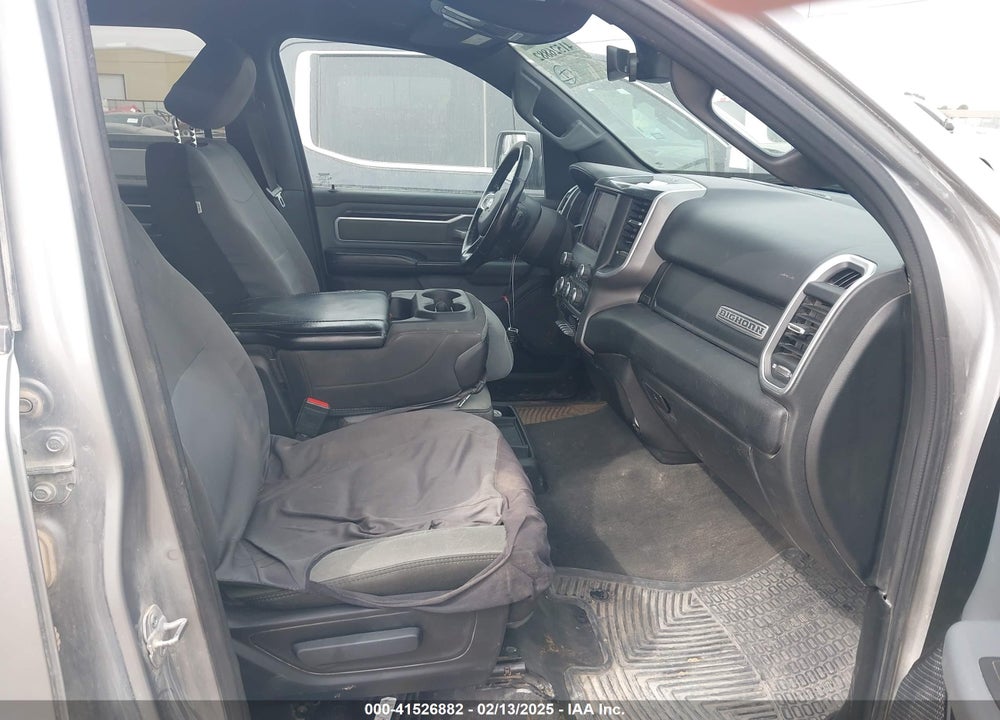 2022 RAM 1500 BIG HORN 4X4 6'4 BOX VIN: 1C6SRFMT7NN188524
