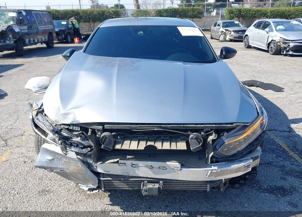2022 HONDA ACCORD VIN: 1HGCV1F30NA001092