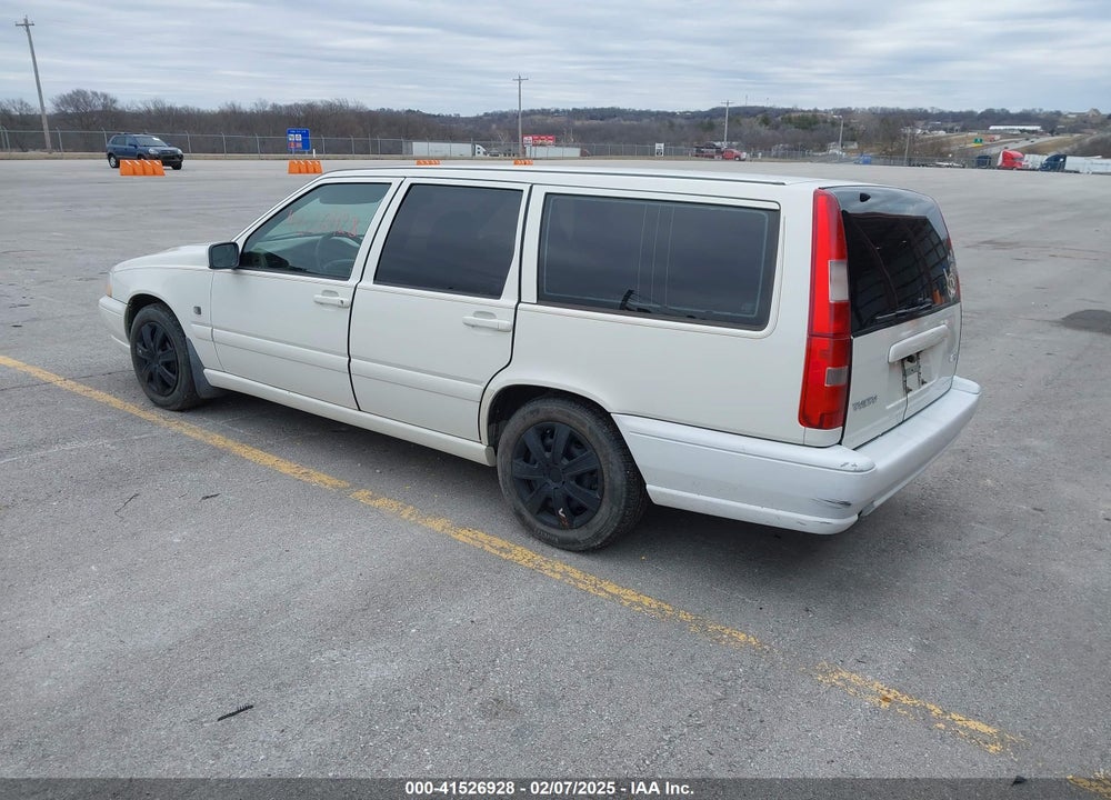 1999 VOLVO V70 VIN: YV1LW55A6X2607491