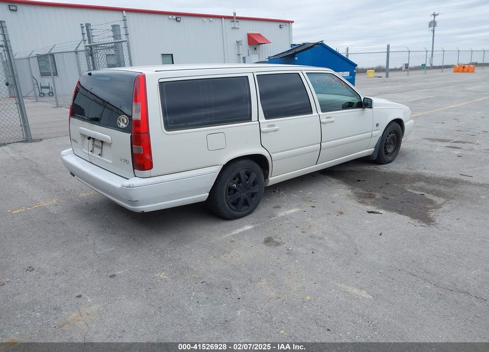 1999 VOLVO V70 VIN: YV1LW55A6X2607491