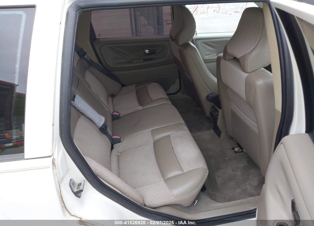 1999 VOLVO V70 VIN: YV1LW55A6X2607491