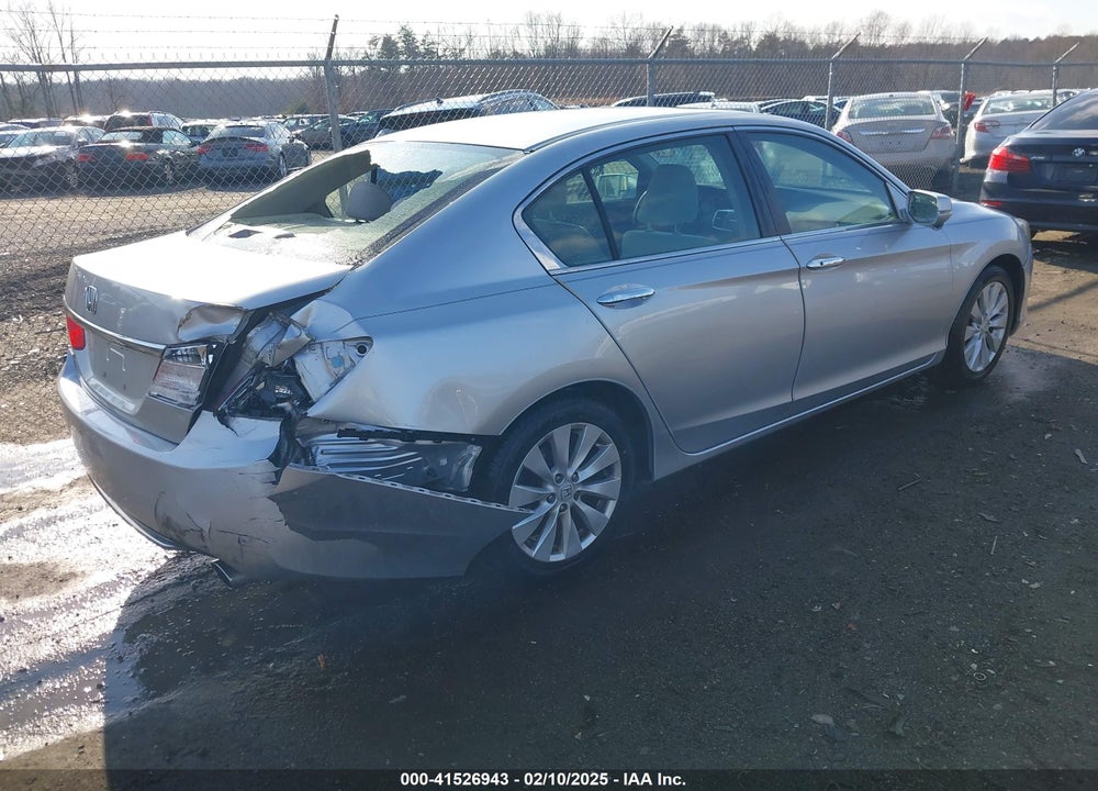2013 HONDA ACCORD EX VIN: 1HGCR2F72DA211804