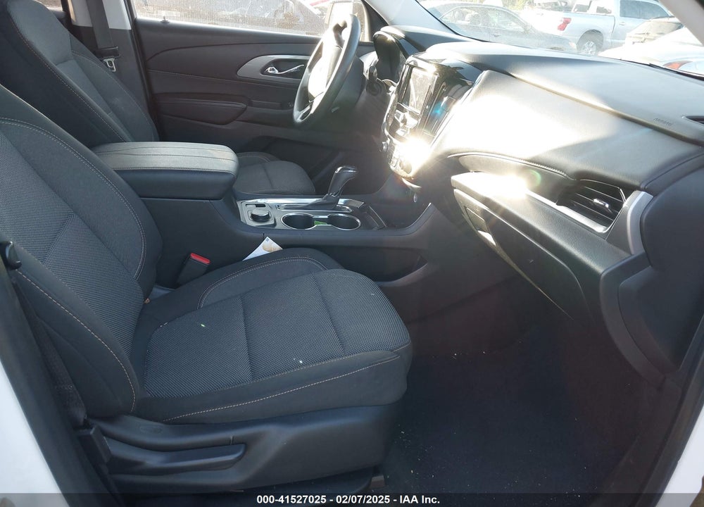 2020 CHEVROLET TRAVERSE FWD LS VIN: 1GNERFKW4LJ228864