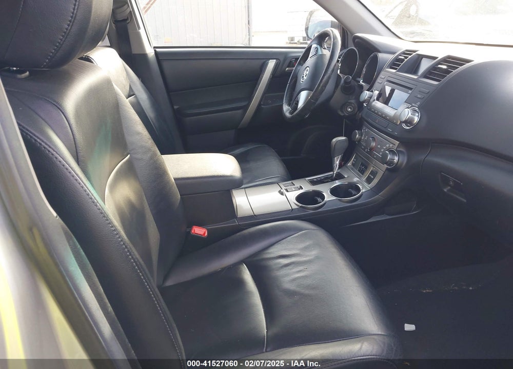 2011 TOYOTA HIGHLANDER SE V6 VIN: 5TDZK3EH0BS036935