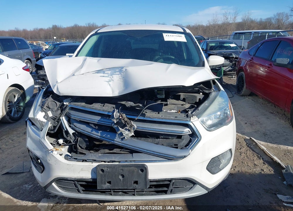 2017 FORD ESCAPE SE VIN: 1FMCU0GD5HUE89750