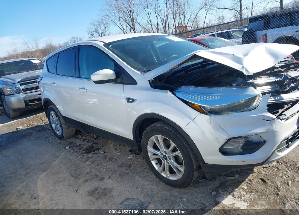 2017 FORD ESCAPE SE VIN: 1FMCU0GD5HUE89750