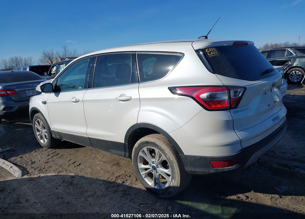 2017 FORD ESCAPE SE VIN: 1FMCU0GD5HUE89750