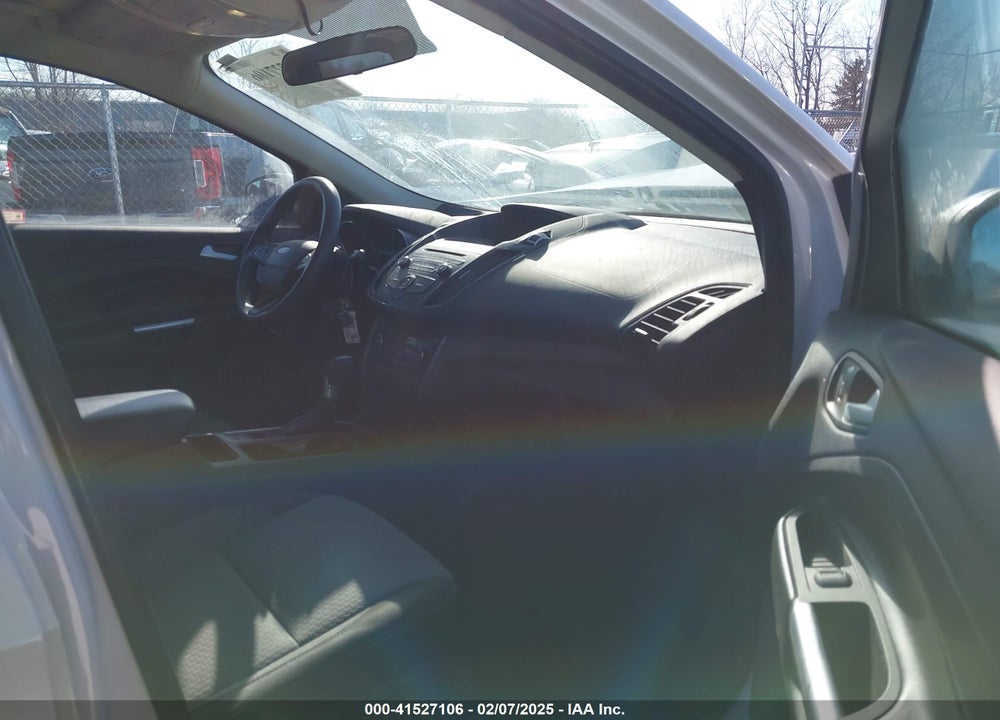 2017 FORD ESCAPE SE VIN: 1FMCU0GD5HUE89750