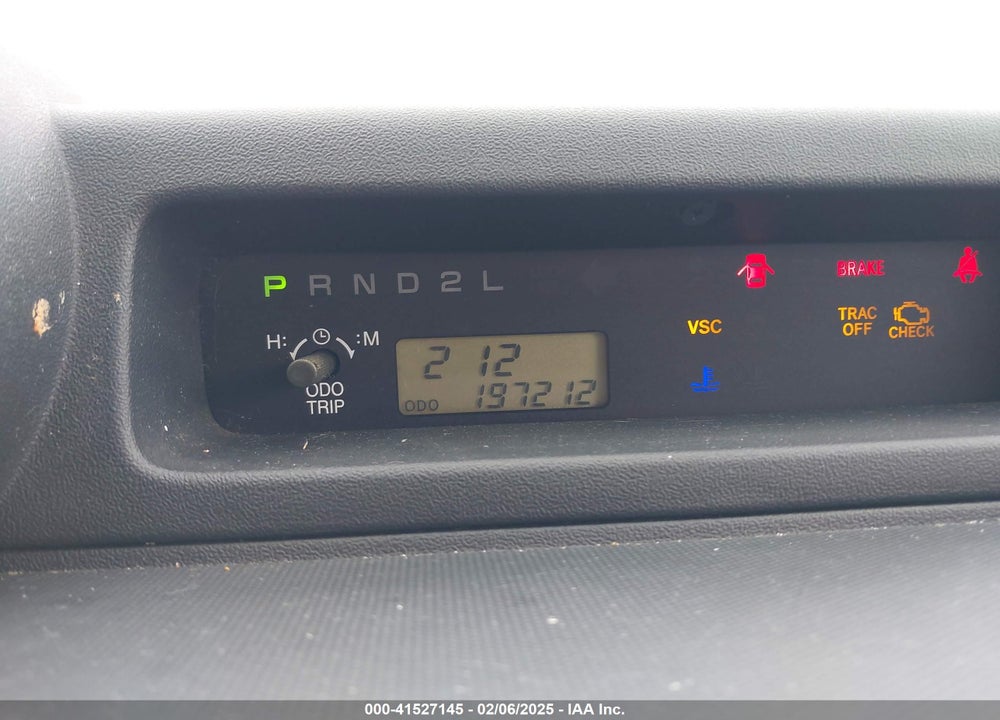 2004 SCION XB VIN: JTLKT324840131866