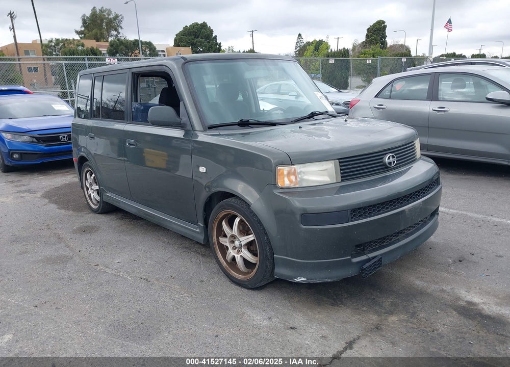 2004 SCION XB VIN: JTLKT324840131866