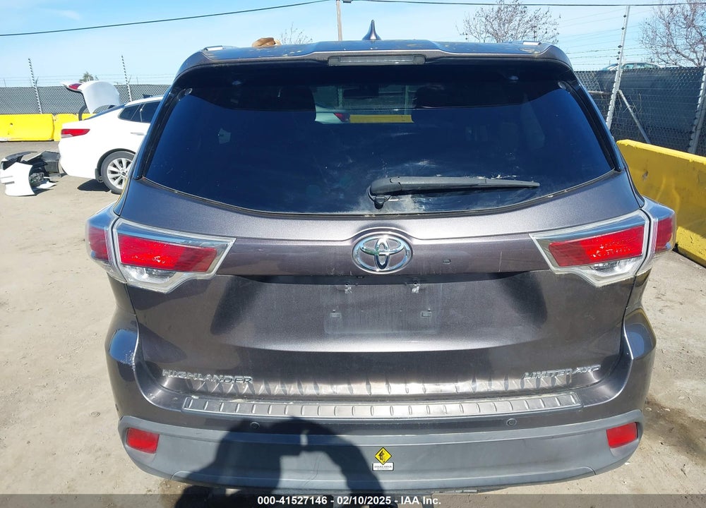 2014 TOYOTA HIGHLANDER LIMITED PLATINUM V6 VIN: 5TDDKRFH5ES014106
