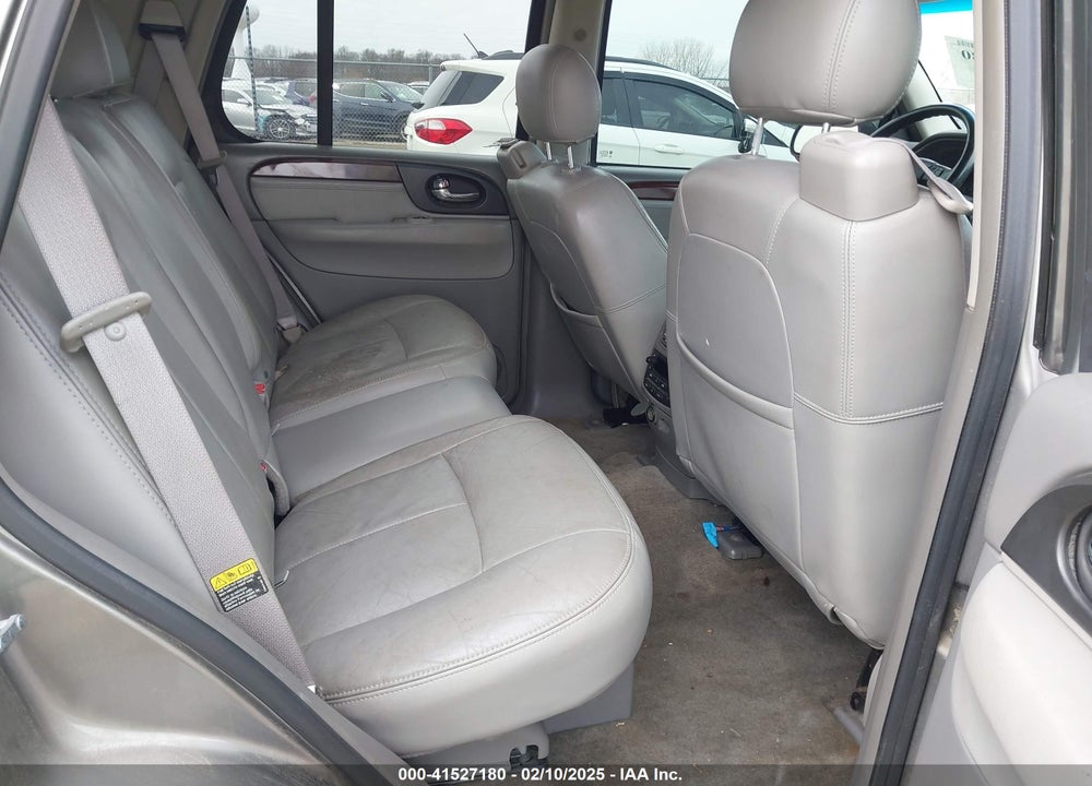 2005 GMC ENVOY SLT VIN: 1GKDT13S352129944