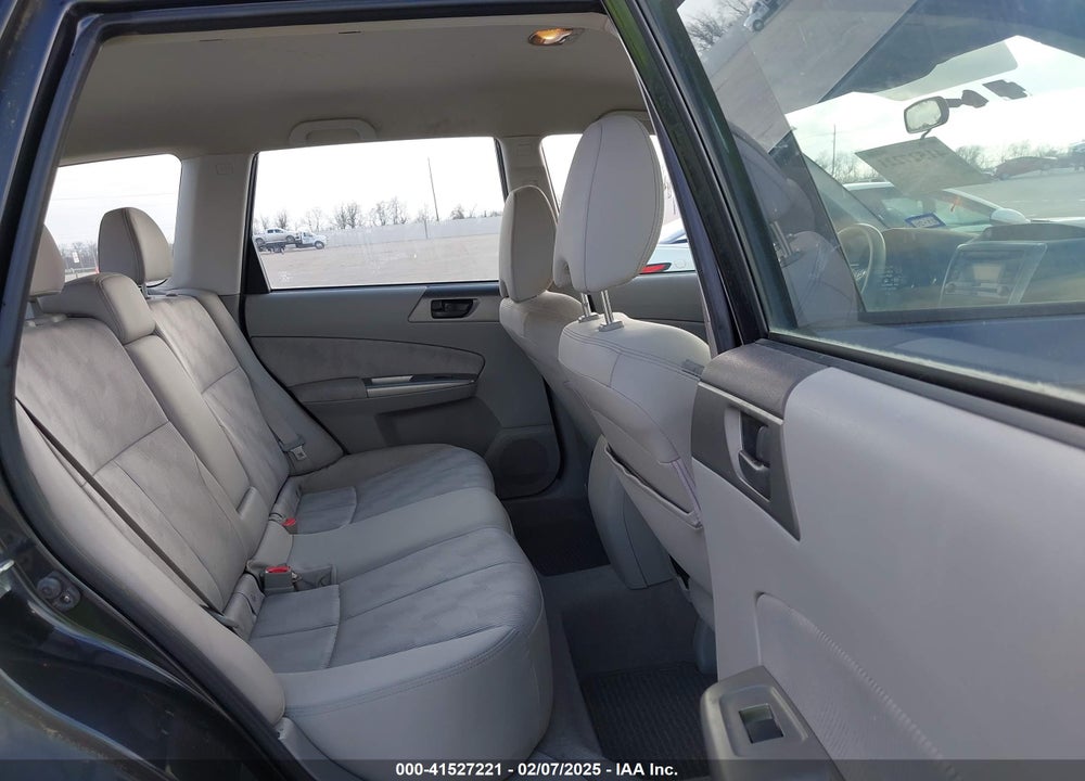 2010 SUBARU FORESTER 2.5X VIN: JF2SH6AC6AH731307