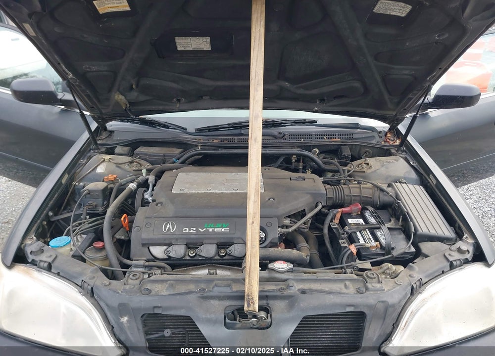 2001 ACURA TL 3.2 VIN: 19UUA56611A010041