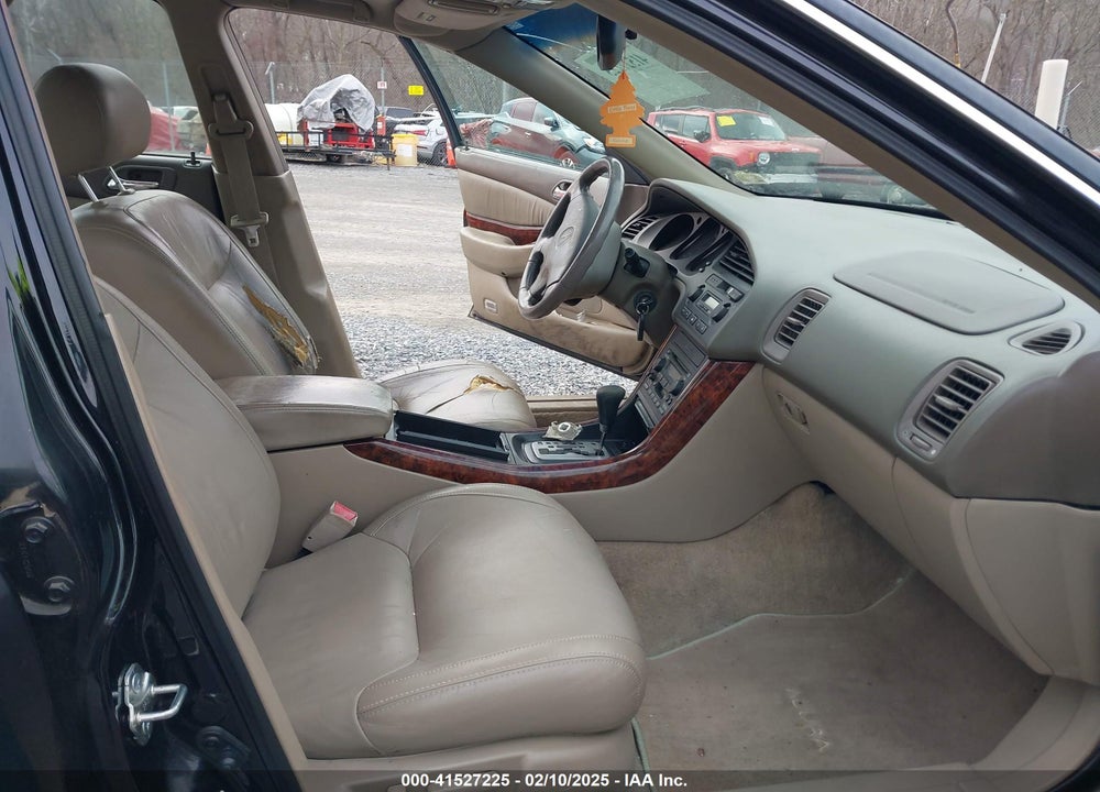 2001 ACURA TL 3.2 VIN: 19UUA56611A010041