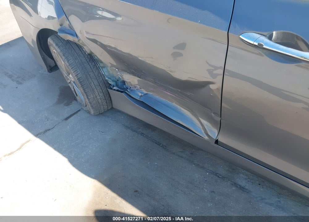 2014 HYUNDAI SONATA VIN: 5NPEC4AC1EH839615