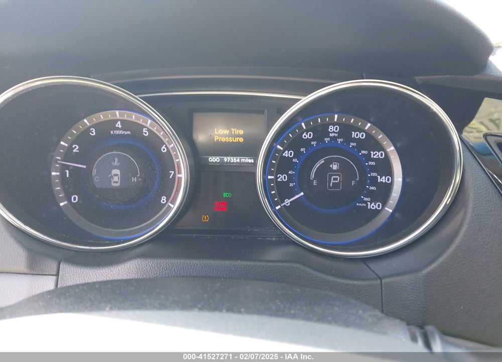 2014 HYUNDAI SONATA VIN: 5NPEC4AC1EH839615