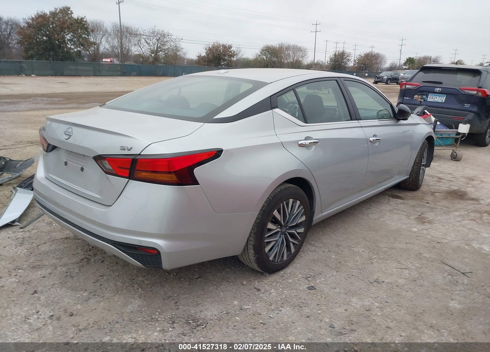 2024 NISSAN ALTIMA SV FWD VIN: 1N4BL4DV8RN374715