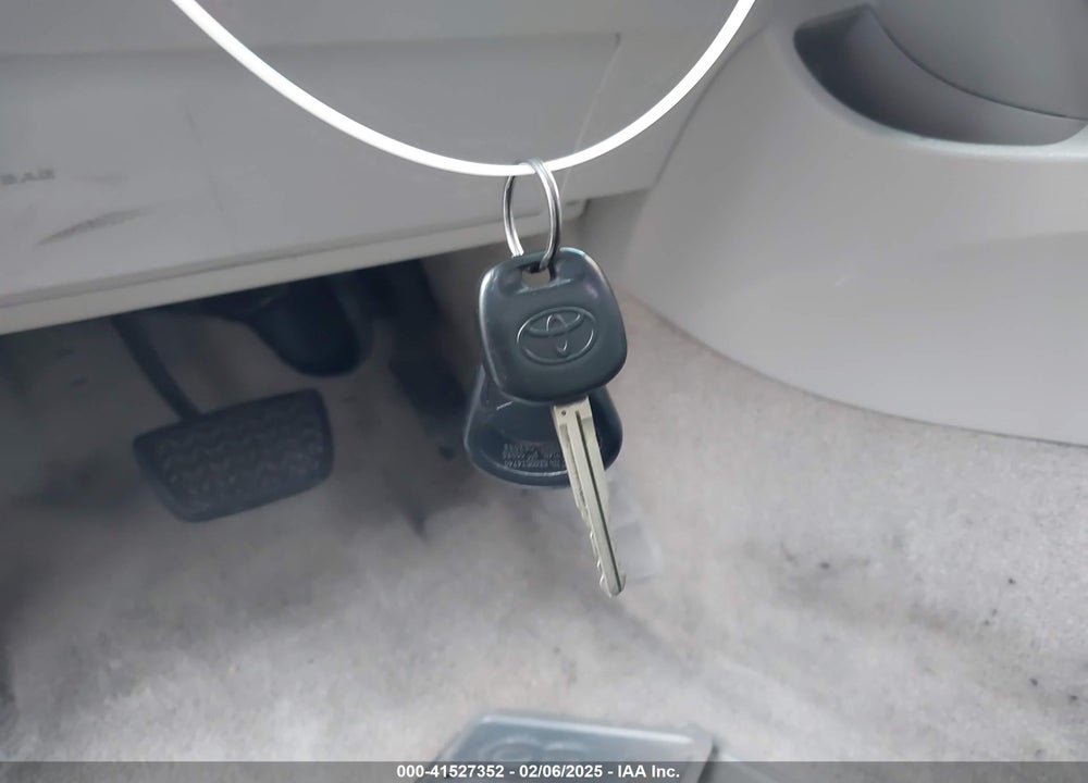 2009 TOYOTA CAMRY VIN: 4T1BE46K89U273960