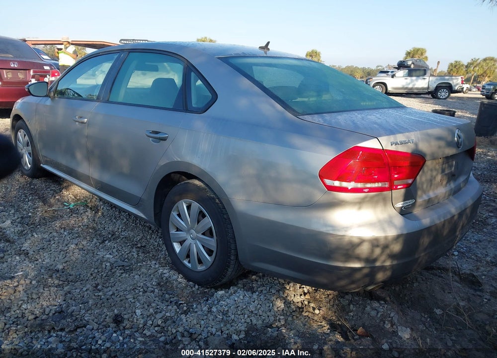 2012 VOLKSWAGEN PASSAT 2.5L S VIN: 1VWAP7A39CC090539