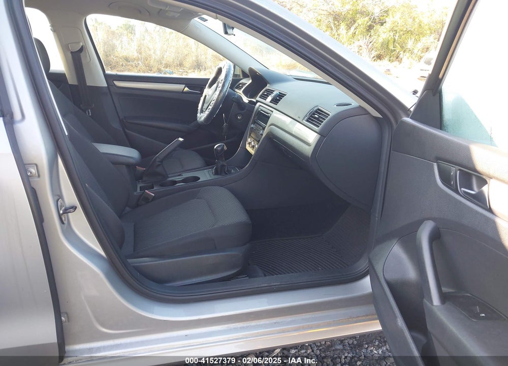 2012 VOLKSWAGEN PASSAT 2.5L S VIN: 1VWAP7A39CC090539