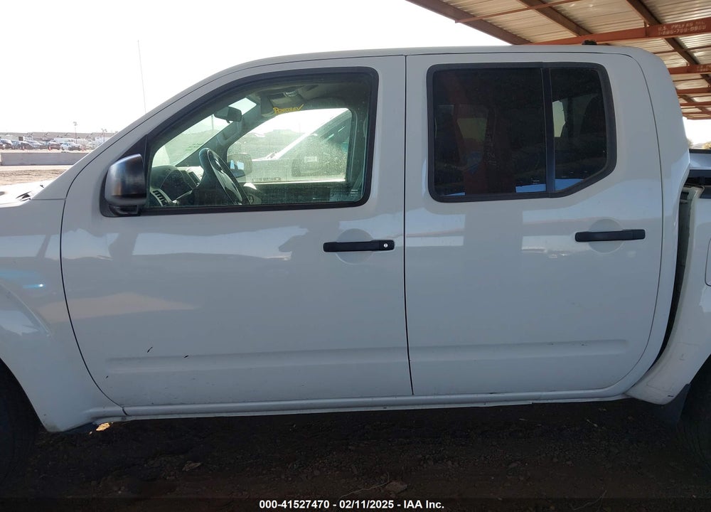 2018 NISSAN FRONTIER VIN: 1N6AD0ER9JN768299