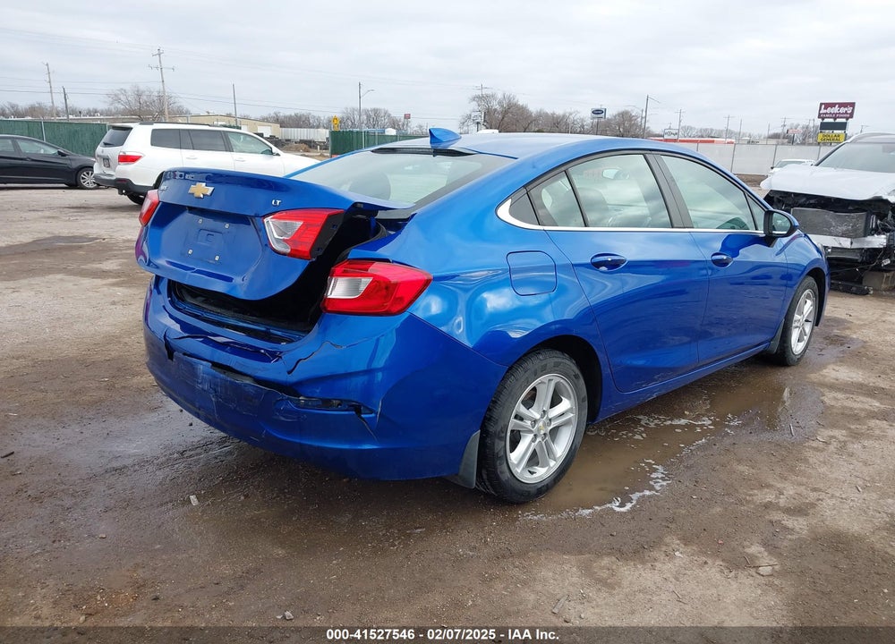 2018 CHEVROLET CRUZE VIN: 1G1BE5SM9J7142887