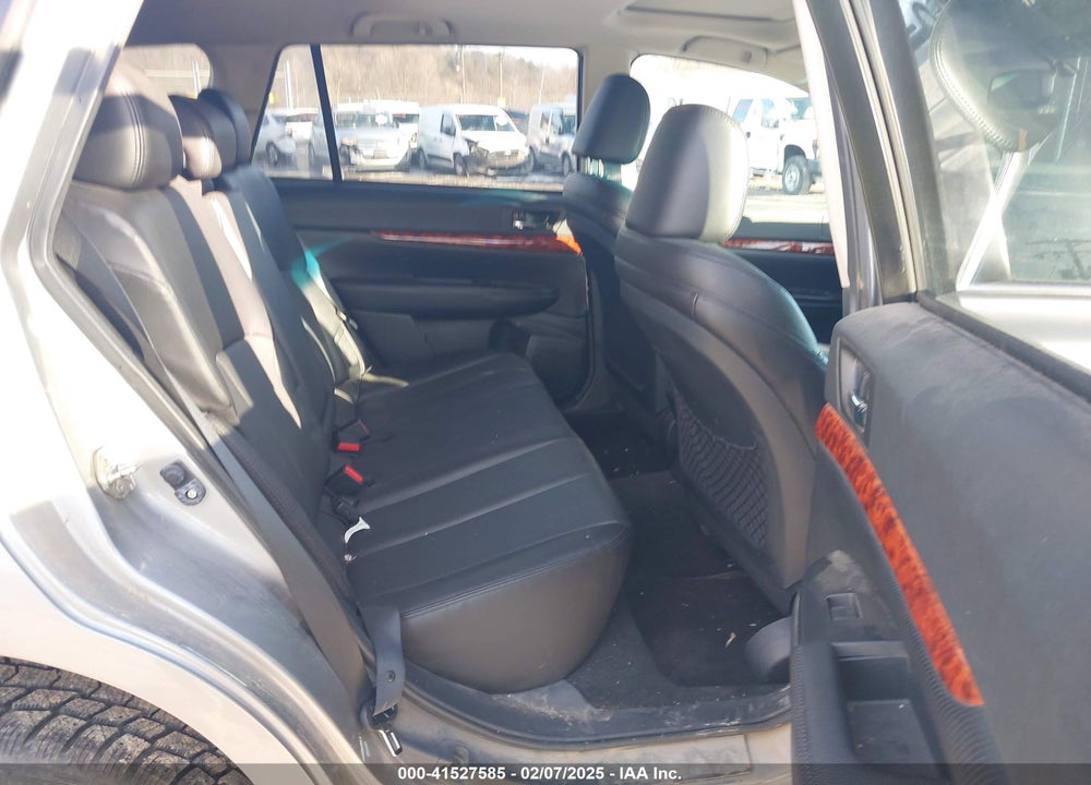 2011 SUBARU OUTBACK 2.5I LIMITED VIN: 4S4BRBKC9B3337880