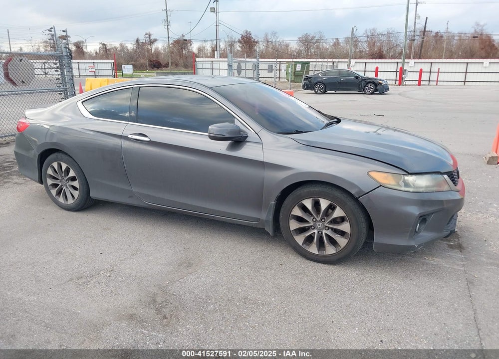 2013 HONDA ACCORD VIN: 1HGCT1B75DA023327