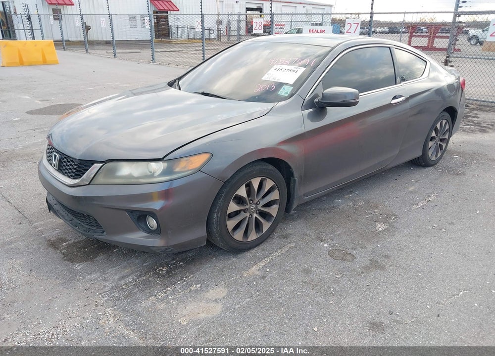2013 HONDA ACCORD VIN: 1HGCT1B75DA023327