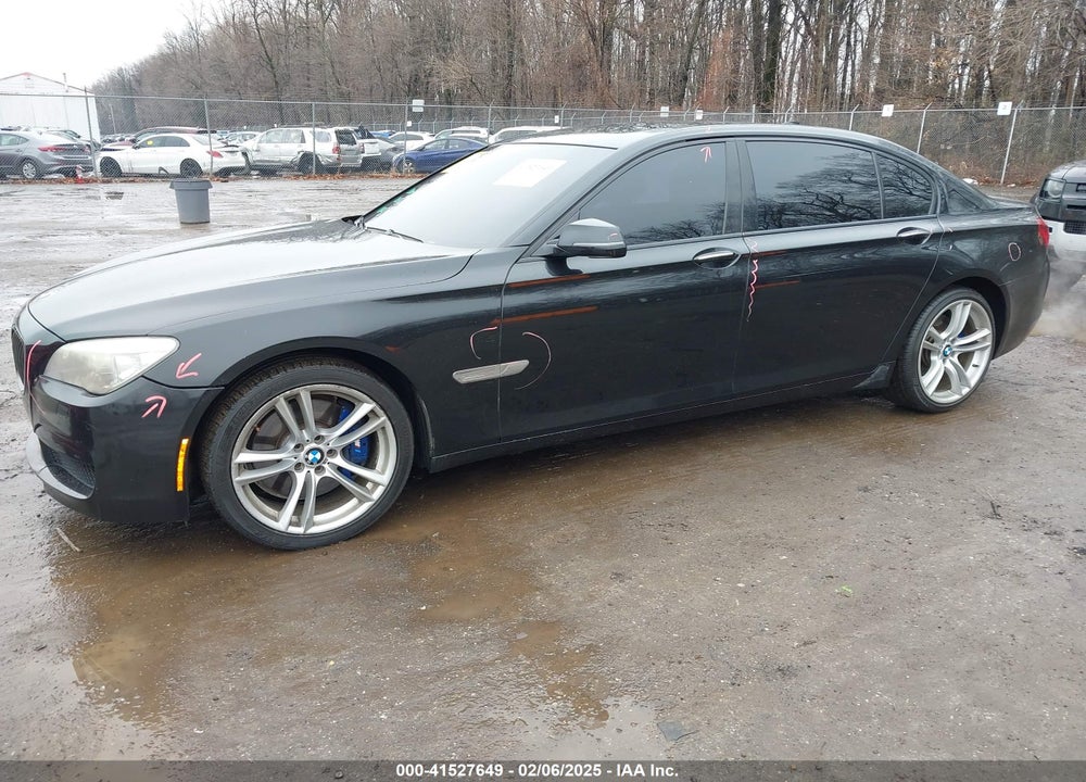 2013 BMW 750LI VIN: WBAYE8C51DD133470