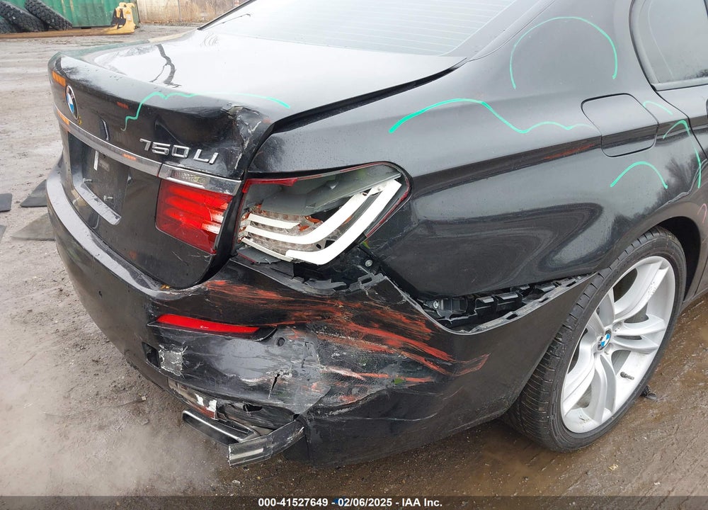 2013 BMW 750LI VIN: WBAYE8C51DD133470