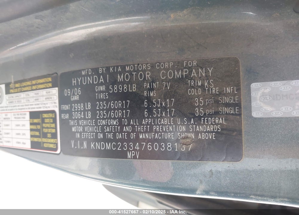 2007 HYUNDAI ENTOURAGE GLS/LIMITED/SE VIN: KNDMC233476038137