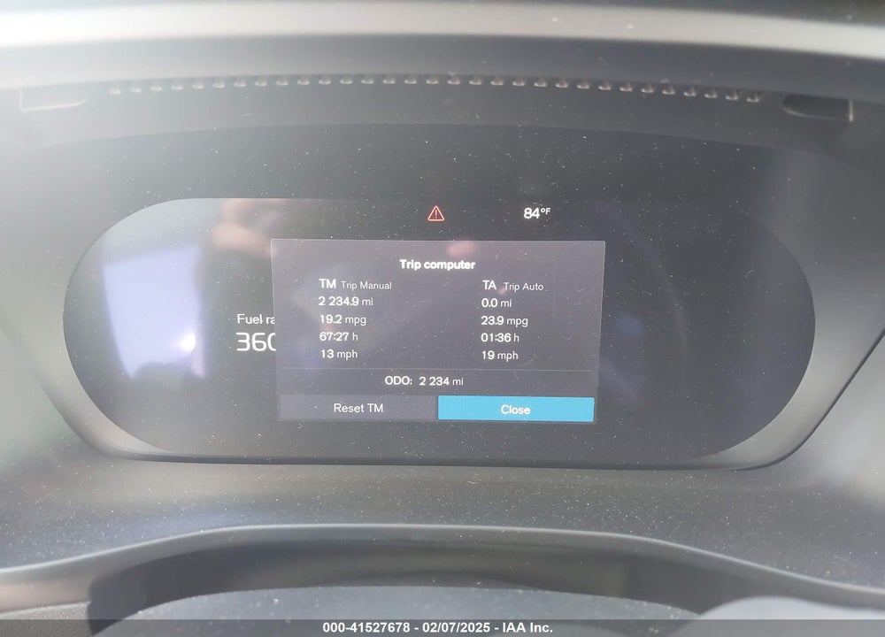 2024 VOLVO XC40 B5 PLUS BRIGHT THEME VIN: YV4L12UE3R2342939