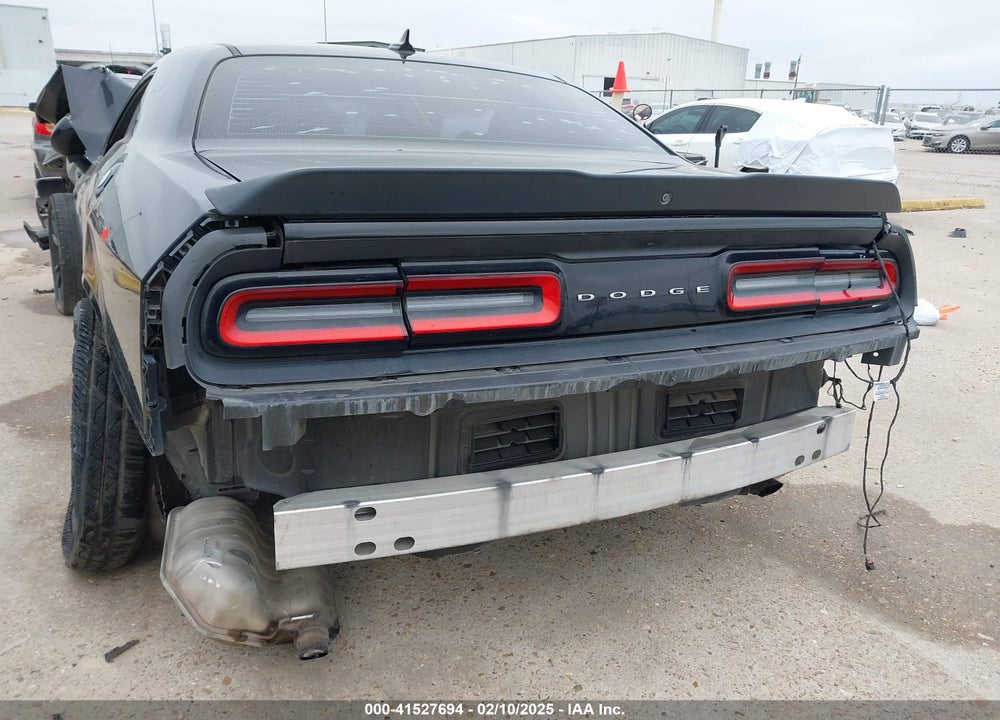 2016 DODGE CHALLENGER VIN: 2C3CDZAG8GH323241