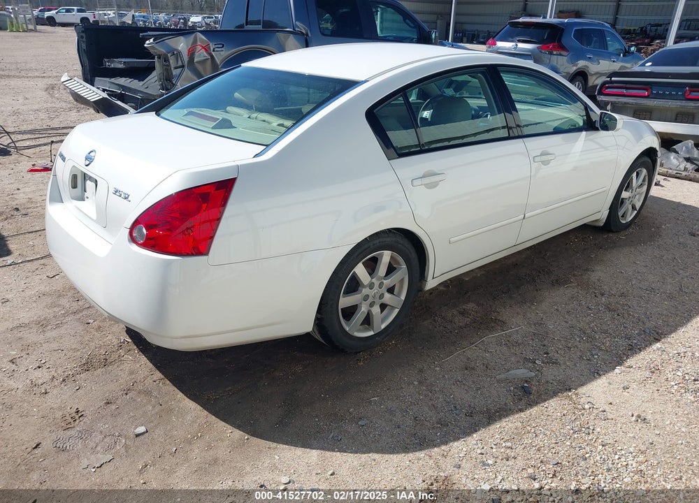 2004 NISSAN MAXIMA 3.5 SL VIN: 1N4BA41E34C914373
