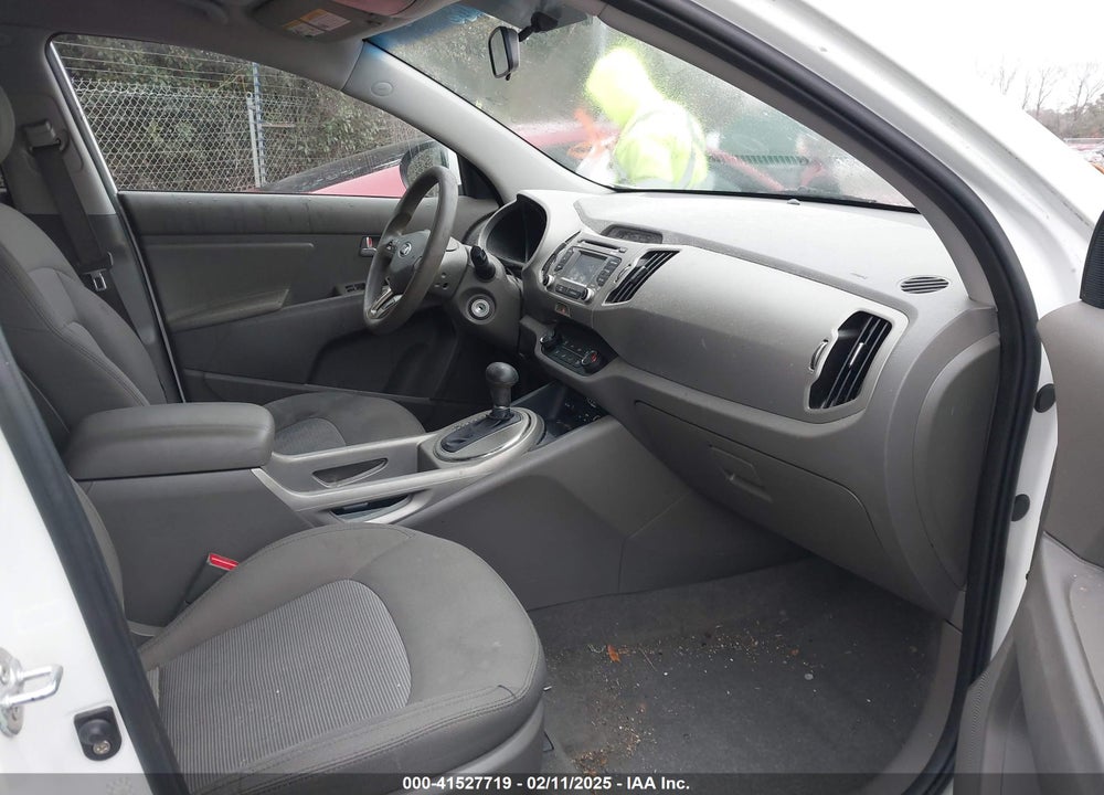 2015 KIA SPORTAGE LX VIN: KNDPB3AC9F7728628