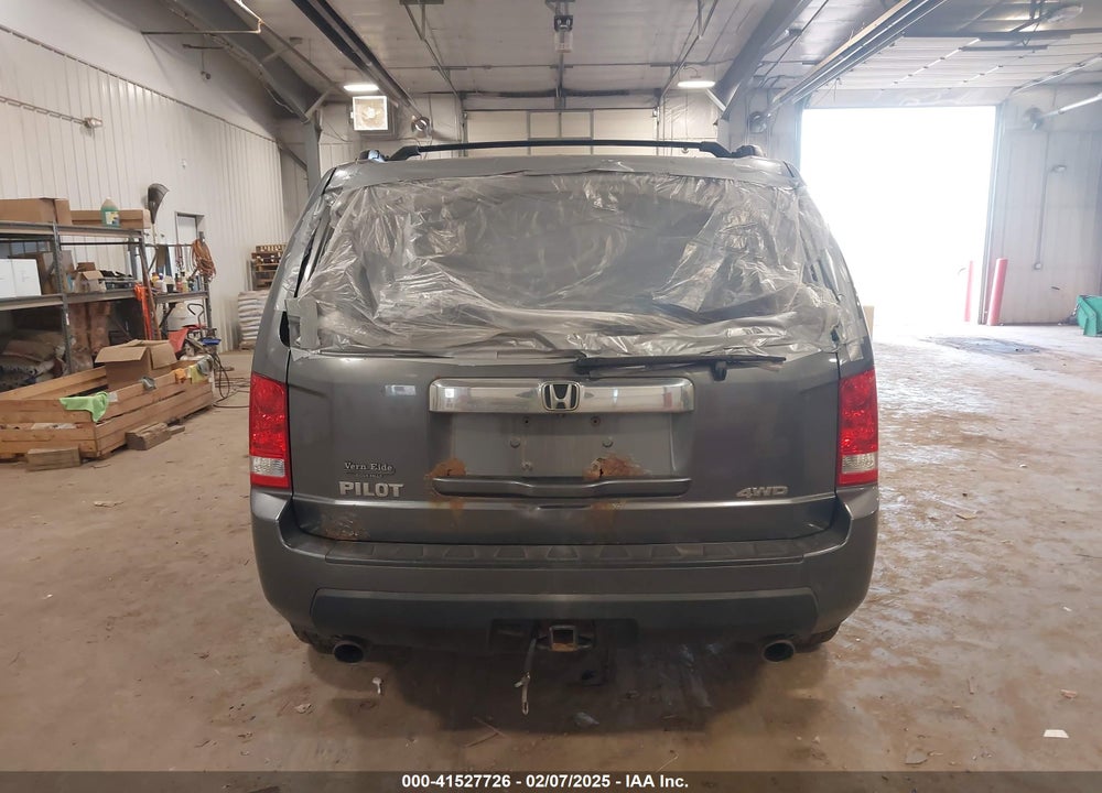 2010 HONDA PILOT EX-L VIN: 5FNYF4H52AB031164