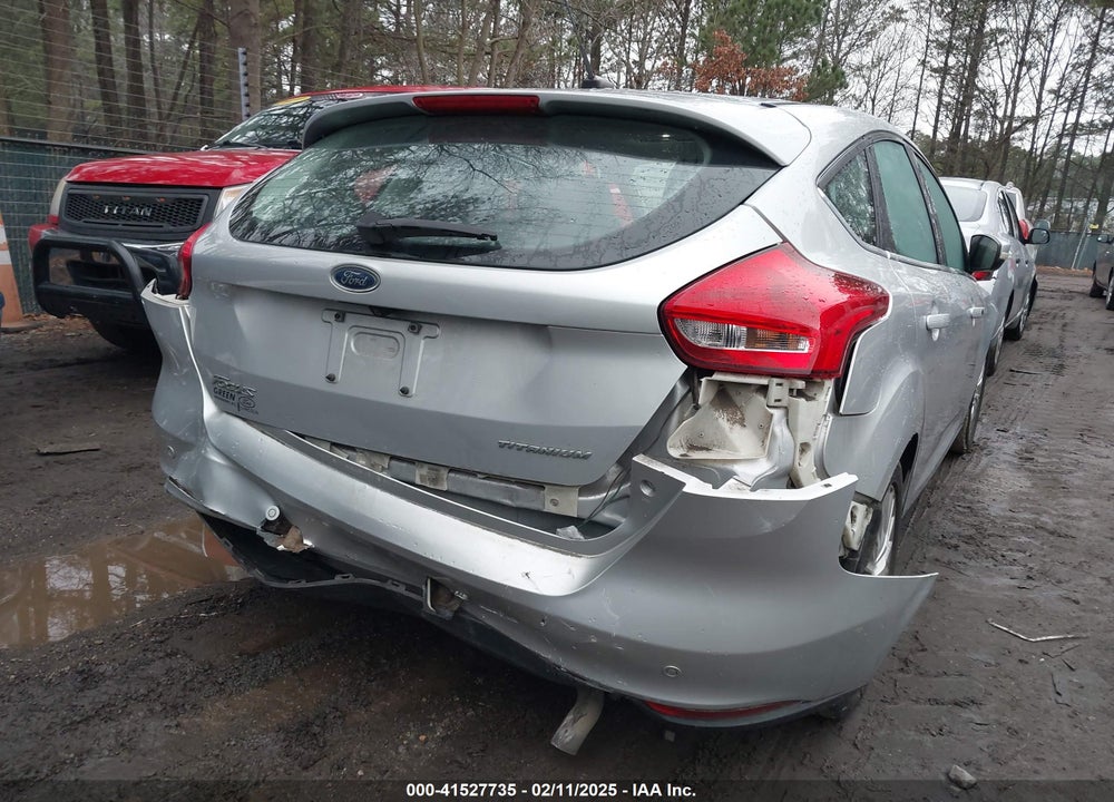 2017 FORD FOCUS TITANIUM VIN: 1FADP3N26HL241120