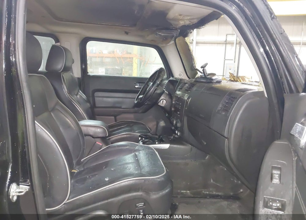 2007 HUMMER H3 SUV VIN: 5GTDN13E478255576