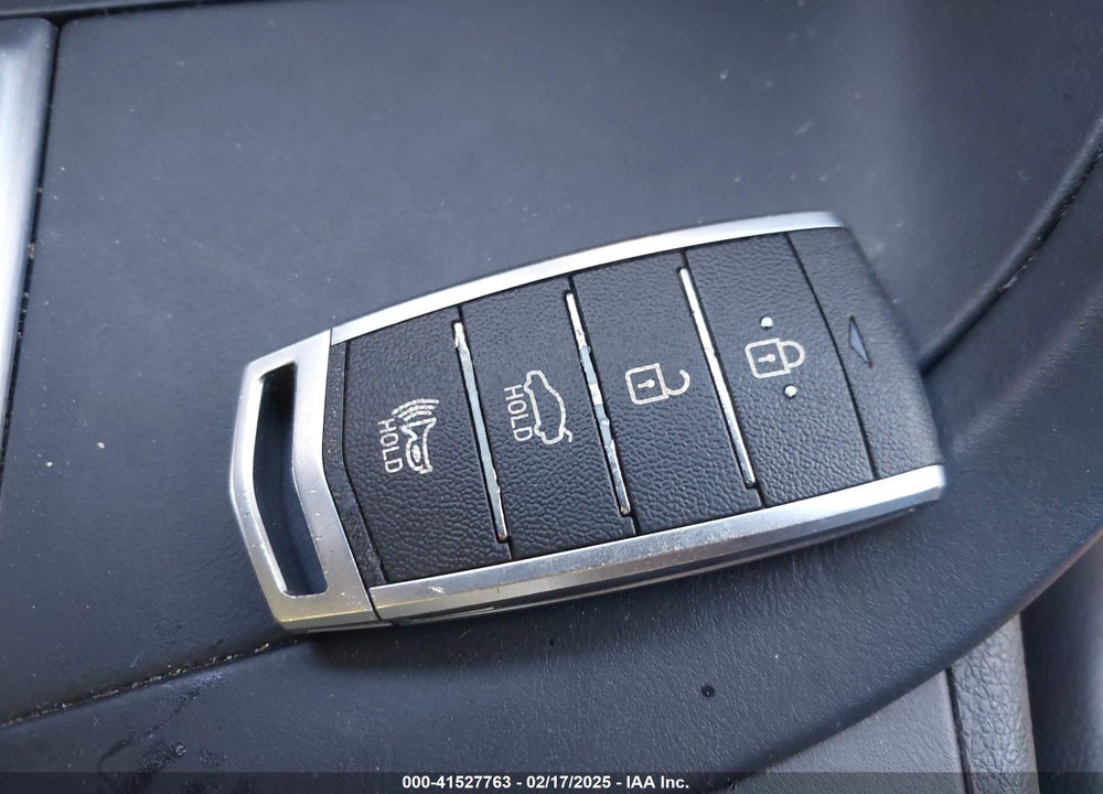2019 GENESIS G70 ADVANCED RWD VIN: KMTG34LA0KU032218